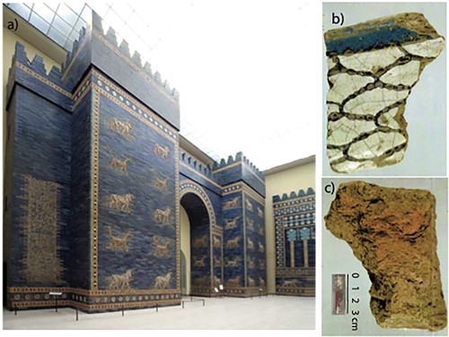 La Costruzione che fu ordinata da Re Nabucodonosor II (regnante dal 605 al 562 a.C.) in onore della dea dell’amore e della guerra Ishtar, è oggi custodita nel Museo di Pergamo di Berlino ed è celebre per i suoi mattoni in terracotta rivestiti di smalto blu e bassorilievi.